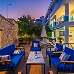 Mavi Ruya - Modern Ground Floor Duplex With Private Pool & Xl Outdoor Διαμέρισμα Καλκάν