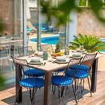Διαμέρισμα Mavi Ruya - Modern Ground Floor Duplex With Private Pool & Xl Outdoor Καλκάν
