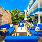 Διαμέρισμα Mavi Ruya - Modern Ground Floor Duplex With Private Pool & Xl Outdoor *