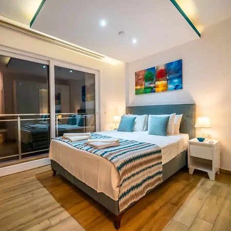 Mavi Ruya - Modern Ground Floor Duplex With Private Pool & Xl Outdoor Appartement *