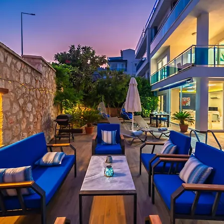 Mavi Ruya - Modern Ground Floor Duplex With Private Pool & Xl Outdoor Appartement Kalkan