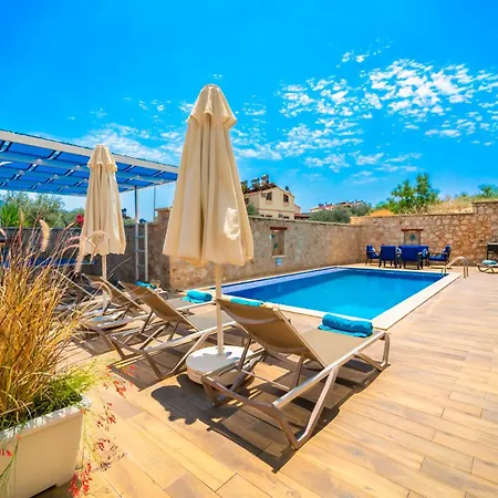 Mavi Ruya - Modern Ground Floor Duplex With Private Pool & Xl Outdoor Appartement