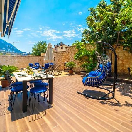 Mavi Ruya - Modern Ground Floor Duplex With Private Pool & Xl Outdoor Appartement