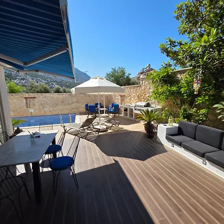 Mavi Ruya - Modern Ground Floor Duplex With Private Pool & Xl Outdoor Appartement Kalkan