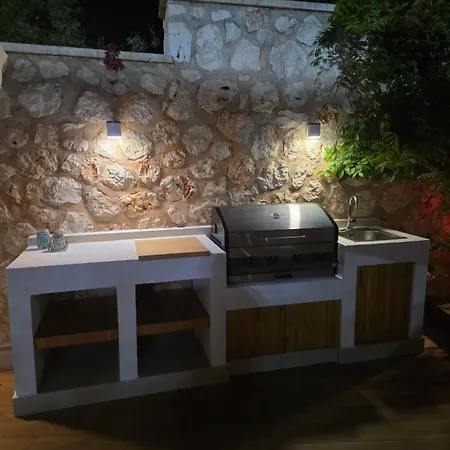 Mavi Ruya - Modern Ground Floor Duplex With Private Pool & Xl Outdoor Appartement Kalkan