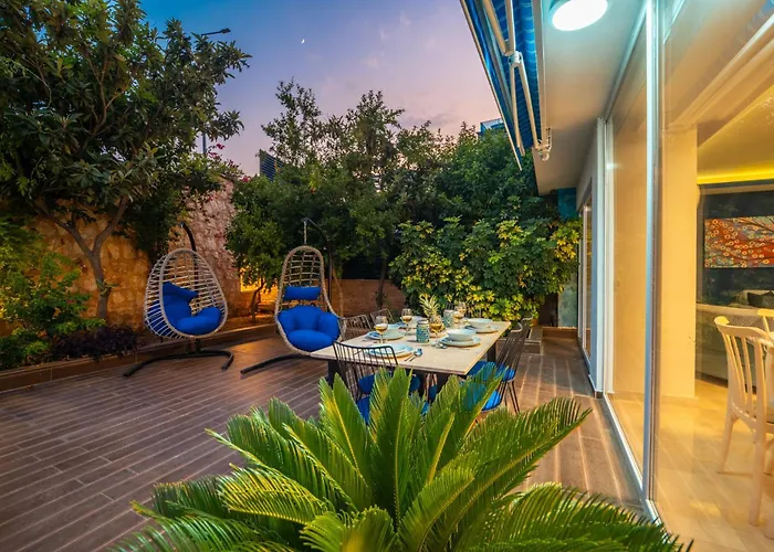 Mavi Ruya - Modern Ground Floor Duplex With Private Pool & Xl Outdoor Kalkan